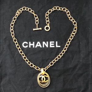 CHANEL Belt / Necklace Gold